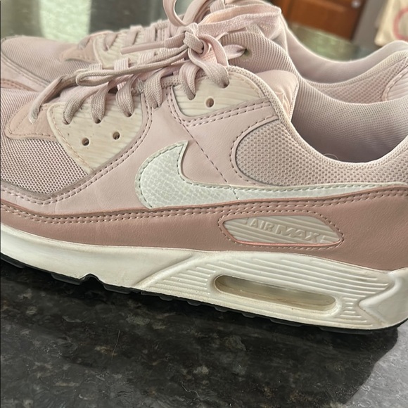 Women's Pink and White Sneakers Nike Air Max 11.5 - Picture 3 of 7